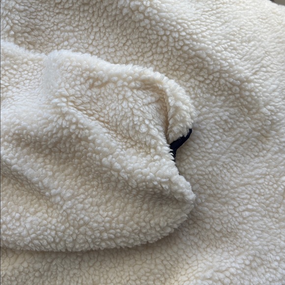 Parke Cream hooded fleece - Picture 6 of 8